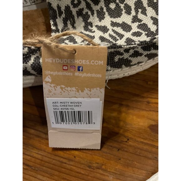 Hey Dude Women's Wendy Silk Moon Slip-On Shoes - Misty Woven Cheetah, Size 7 New - Picture 10 of 10